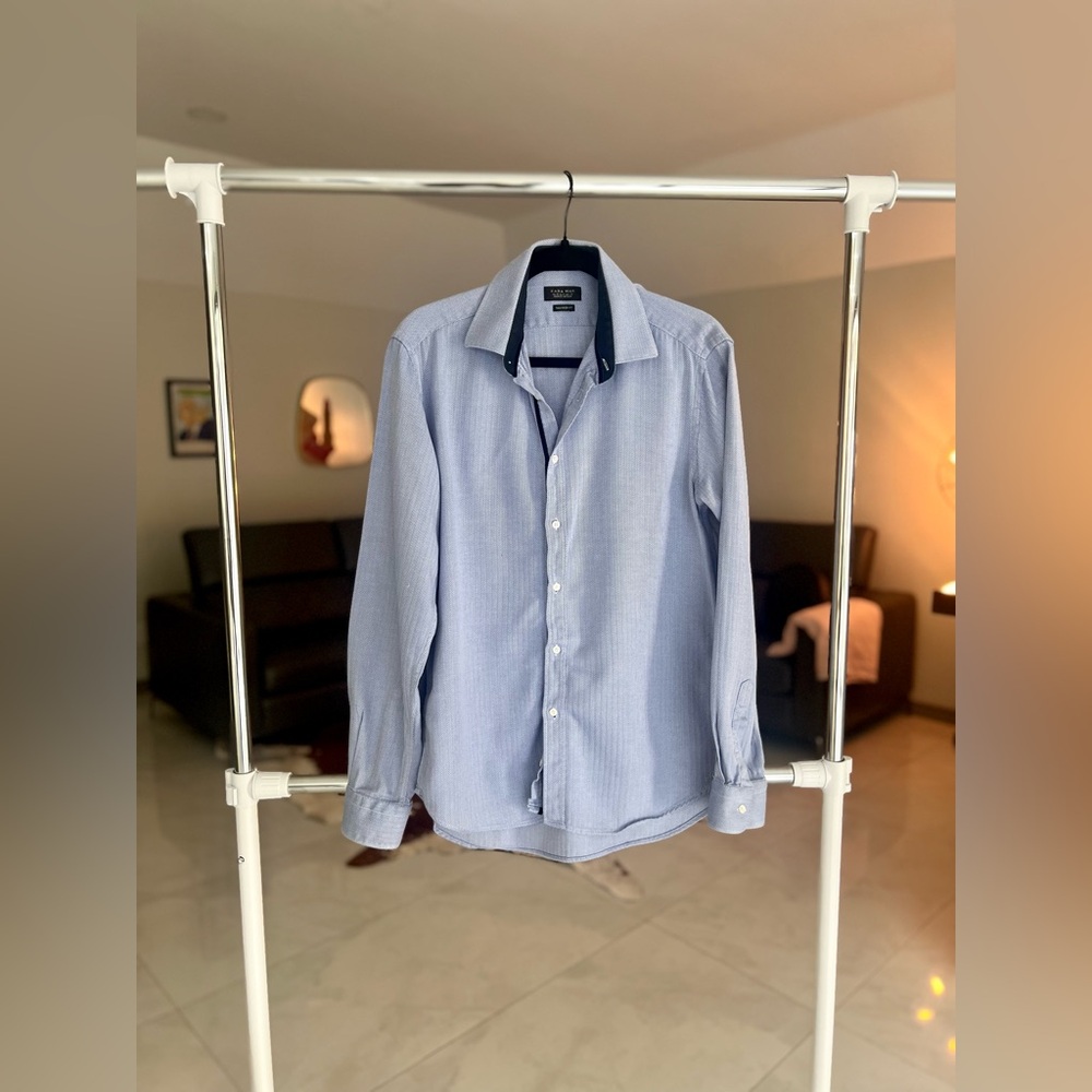 Zara Light Blue Button Down tailored Shirt sz 40